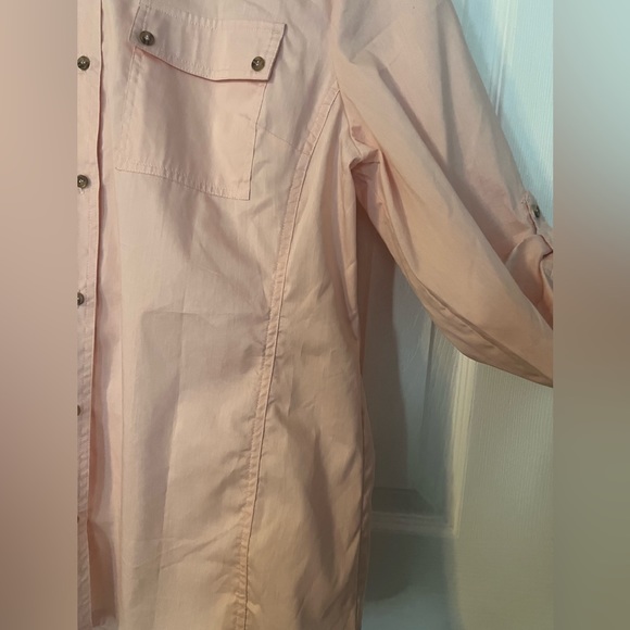 MONROE & MAIN Shirt - Picture 4 of 6